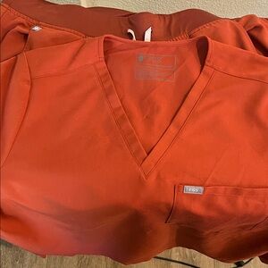 Figs Bold Red V-Neck Scrub set